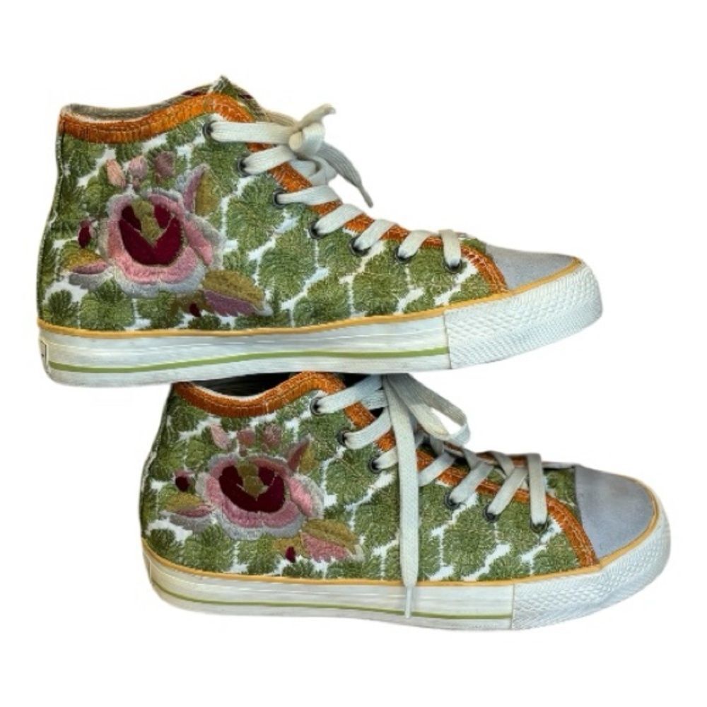BIYA Johnny Was Floral Embroidered high tops skater sneakers shoes